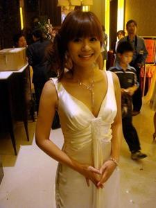 murah4d deposit pulsa Kim Ha-neul, yang memenangkan KLPGA Tour Rookie of the Year pada tahun 2007, memenangkan hadiah uang pada tahun 2011 dan 2012